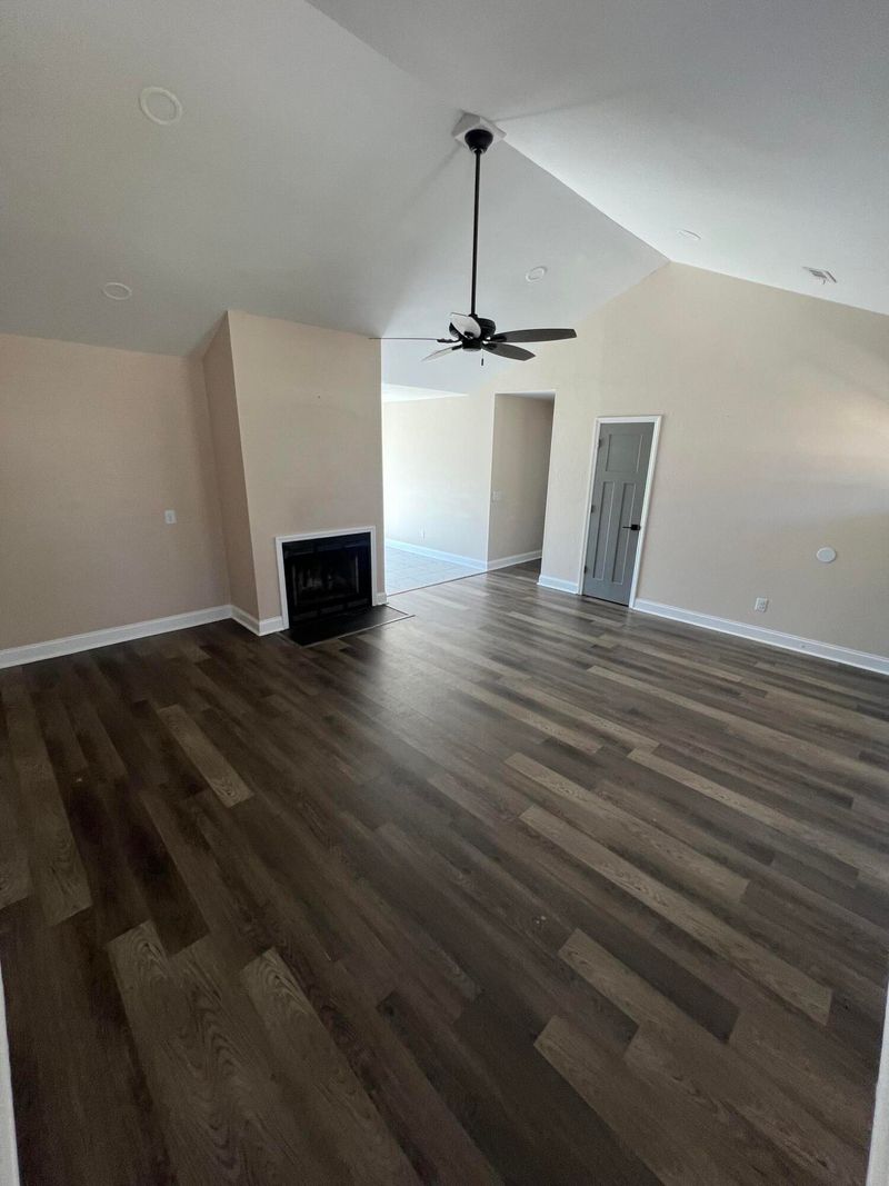 2925 Salamander Creek Ln, North Charleston, SC 29406