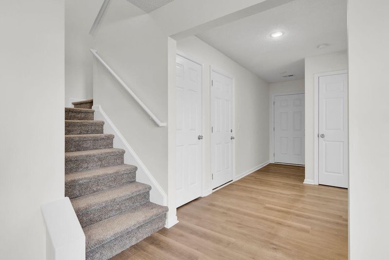 1112 Moss Grove Dr, Moncks Corner, SC 29461