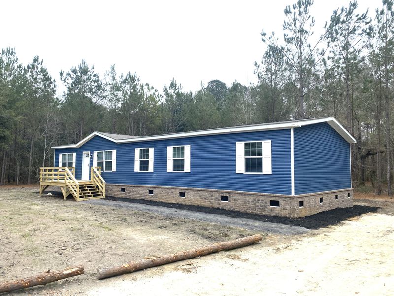 355 Dike Rd, Bonneau, SC 29431