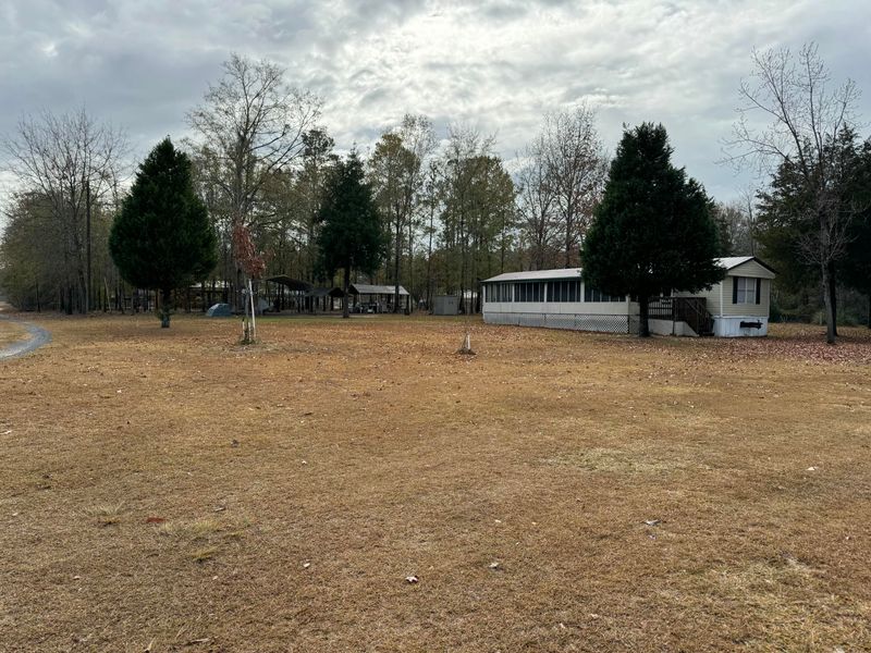 152 Caroline Dr, Cross, SC 29436