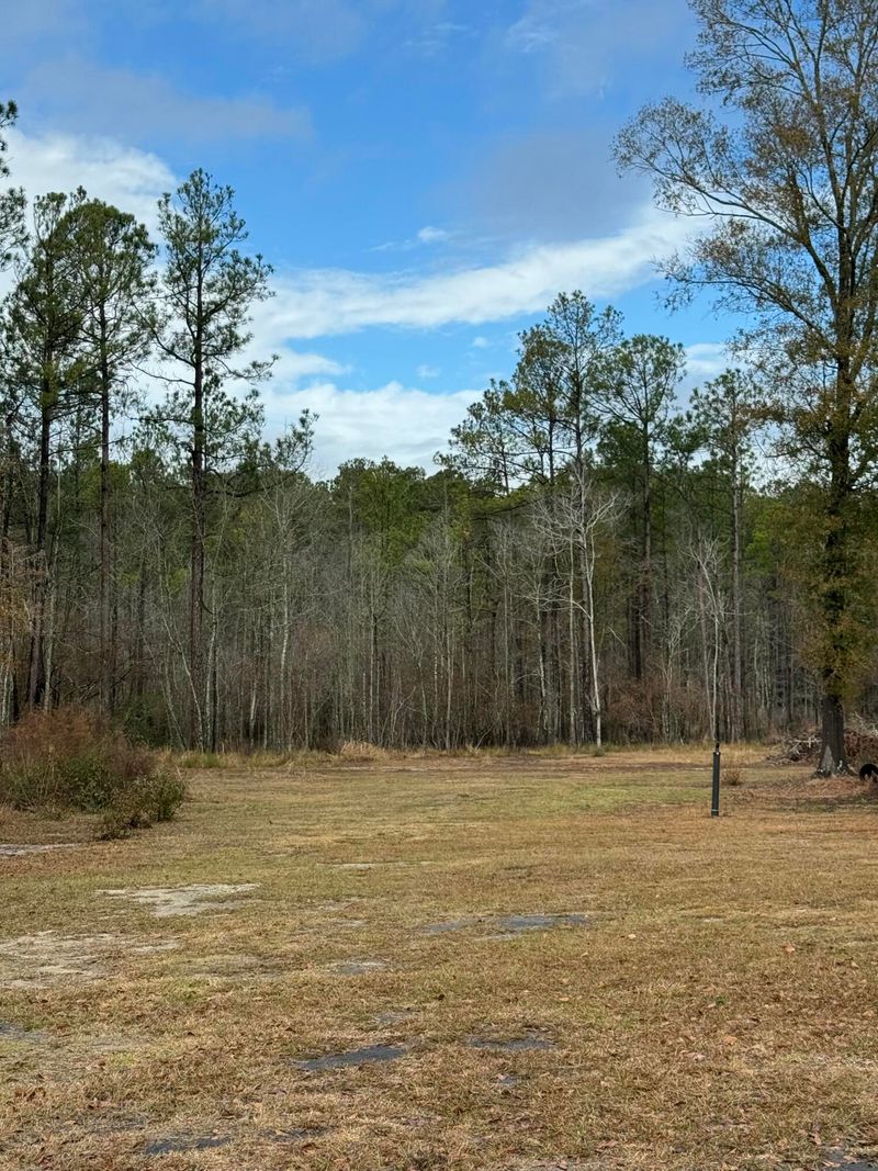 156 Caroline Dr, Cross, SC 29436