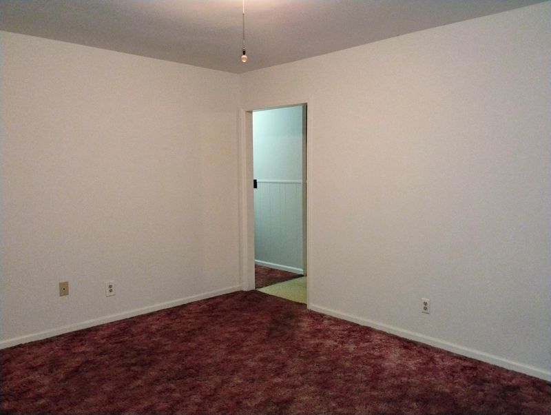 7660 Crossgate Blvd, North Charleston, SC 29420
