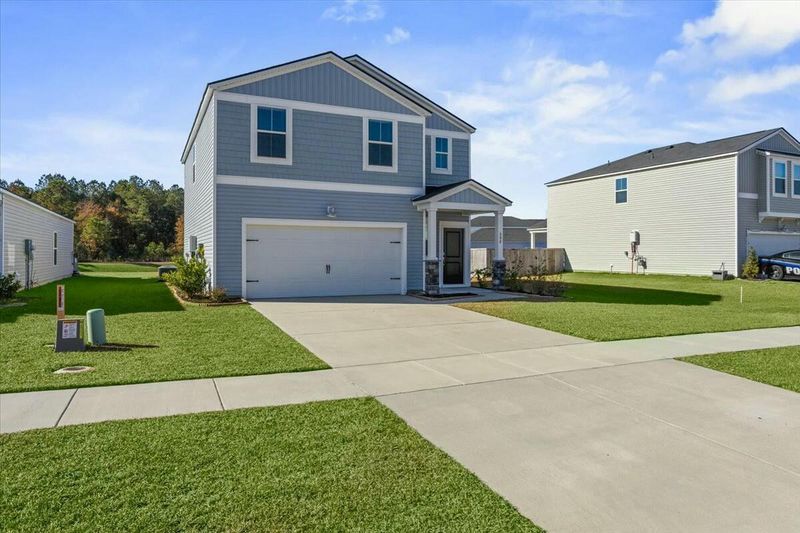 600 Spanish Wells Rd, Summerville, SC 29486