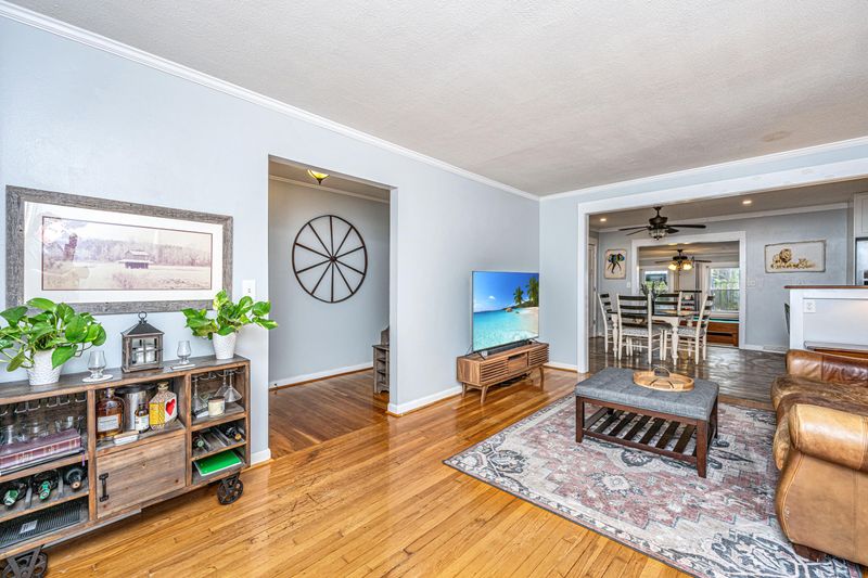 5919 Murray Dr, Hanahan, SC 29410