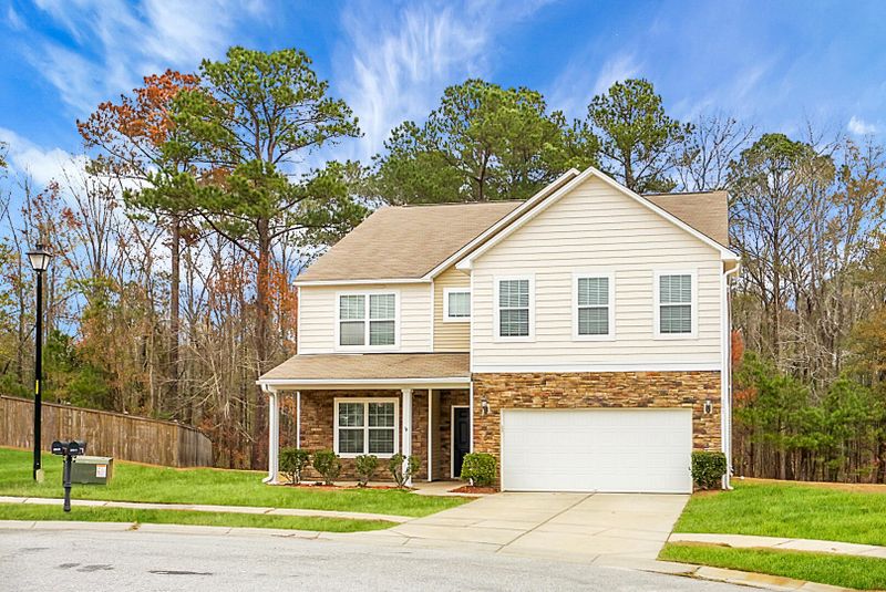 261 Old Carolina Dr, Goose Creek, SC 29445