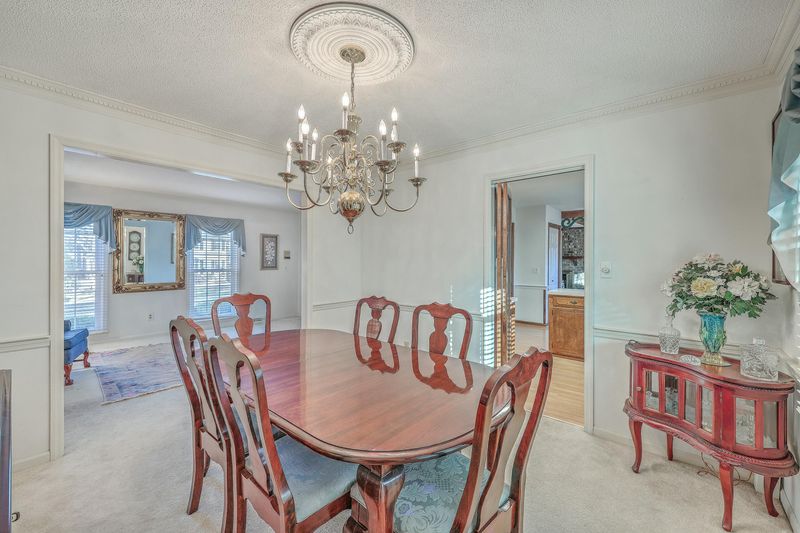 11 Monte Sano Dr, Hanahan, SC 29410