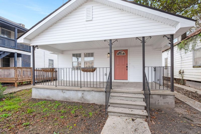31 Allway St, Charleston, SC 29403
