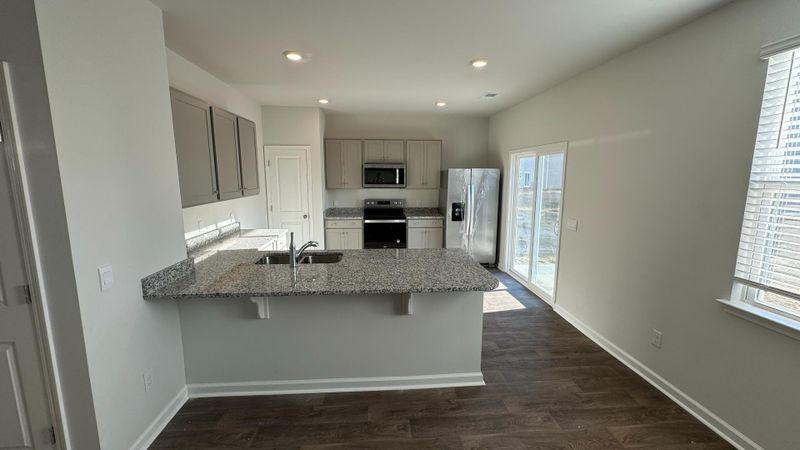 116 River Hill Rd, Goose Creek, SC 29445