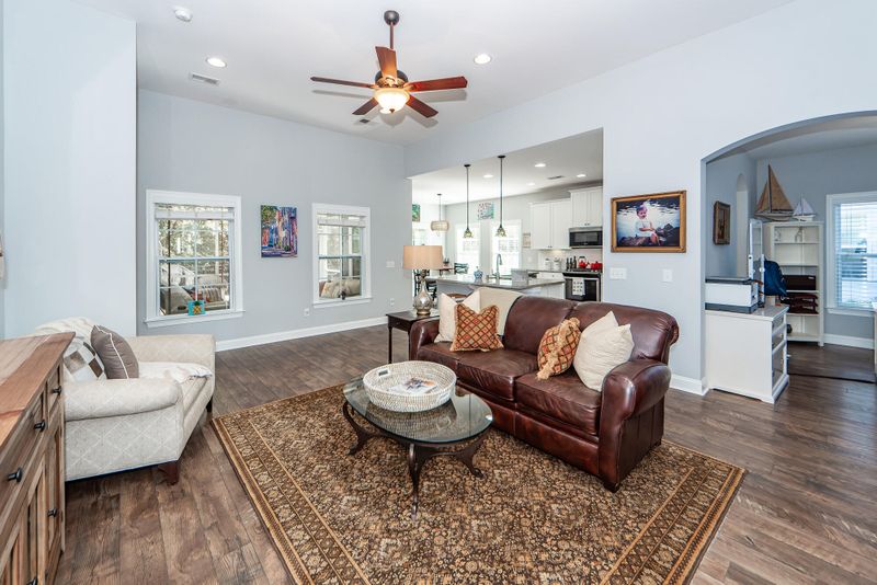 1048 Pigeon Point, Johns Island, SC 29455