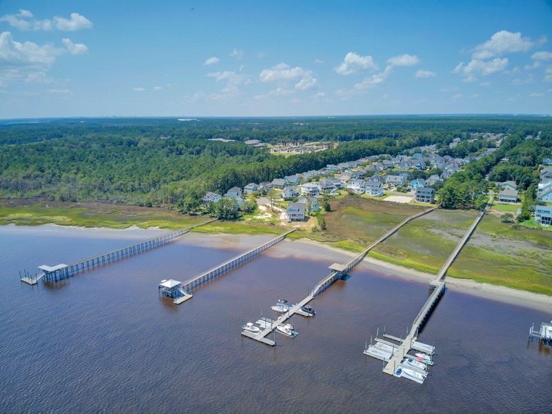 1176 Rivers Reach Dr, Wando, SC 29492