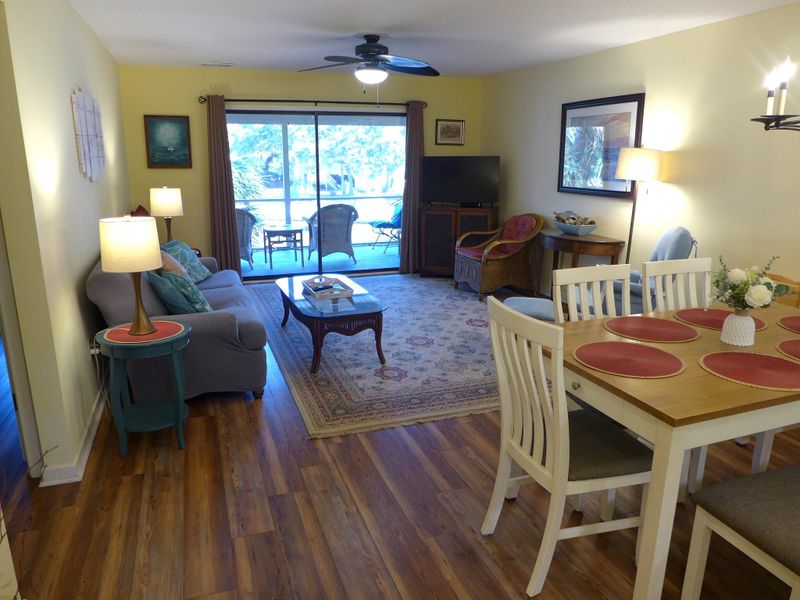 845 Club Cottage Rd, Edisto Island, SC 29438