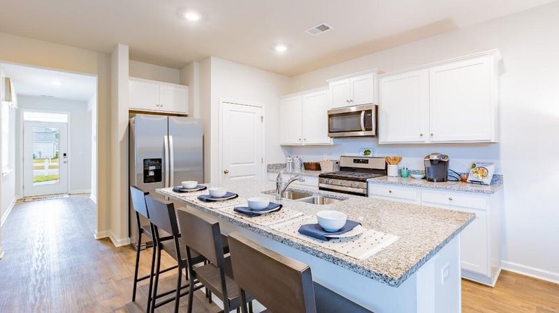 278 Watersglen Dr, Summerville, SC 29486