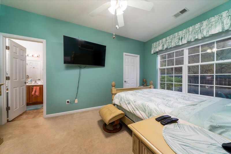 3001 Parkwest Blvd, Mount Pleasant, SC 29466