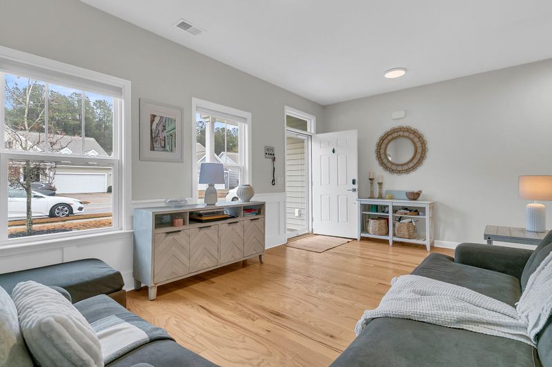 1627 Shady Pine Rd, Charleston, SC 29414