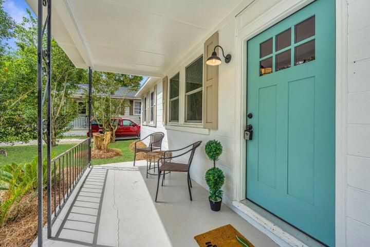 1210 Pepper St, Hanahan, SC 29410