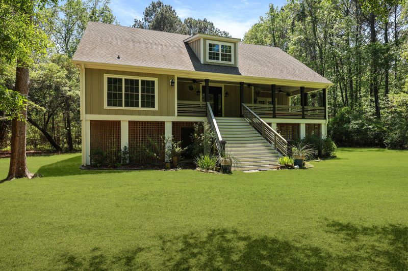 1575 Tacky Point Rd, Wadmalaw Island, SC 29487
