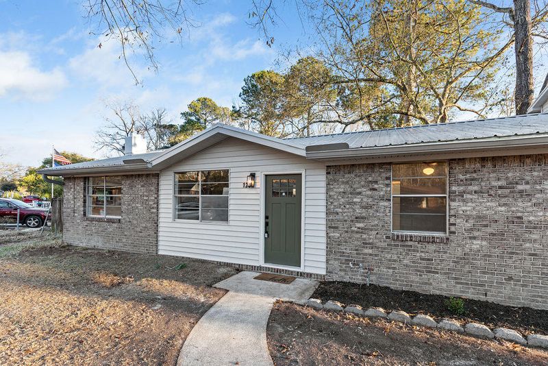 128 Barshay Dr, Summerville, SC 29483