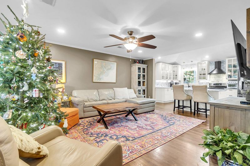 1522 Salisbury St, Charleston, SC 29407