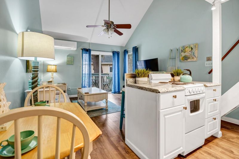 356 Sea Cloud Cir, Edisto Island, SC 29438