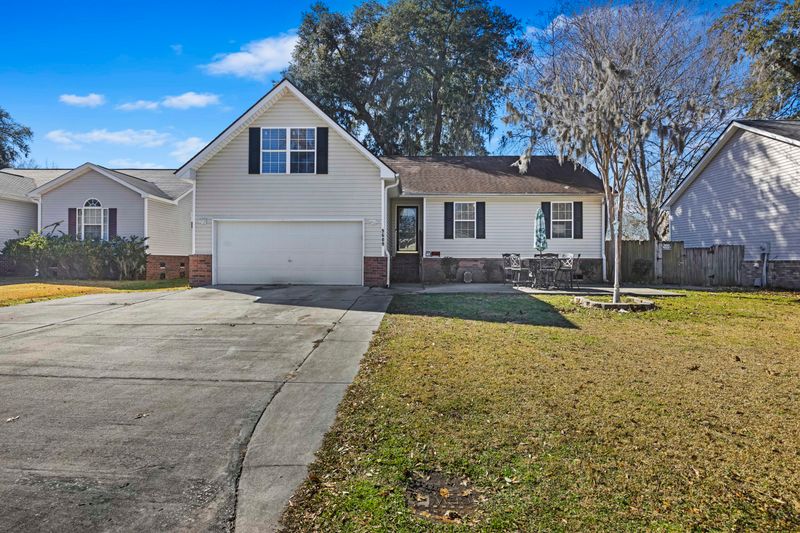 9609 Crosscut Dr, Ladson, SC 29456