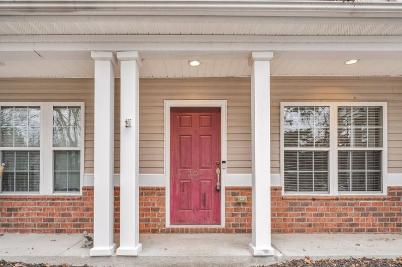 304 Twin Tree Dr, Summerville, SC 29485