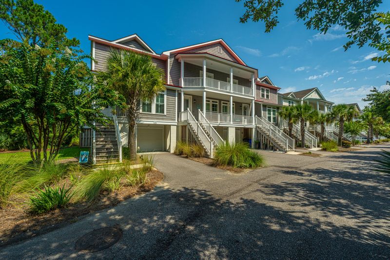 1440 Carradale Ln, Mount Pleasant, SC 29466