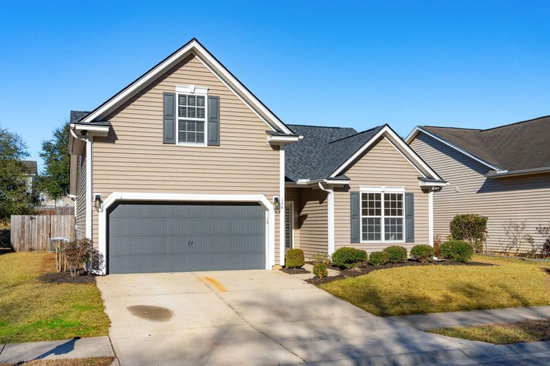 176 Gaslight Blvd, Summerville, SC 29483