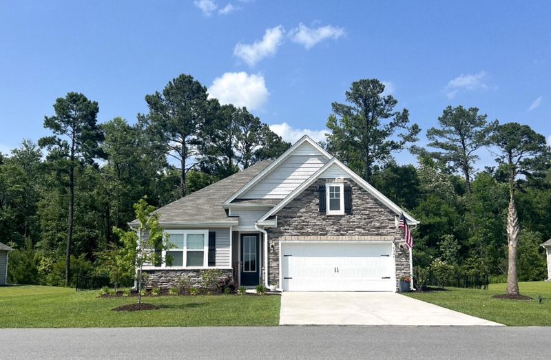 1040 Wading Point Blvd, Huger, SC 29450