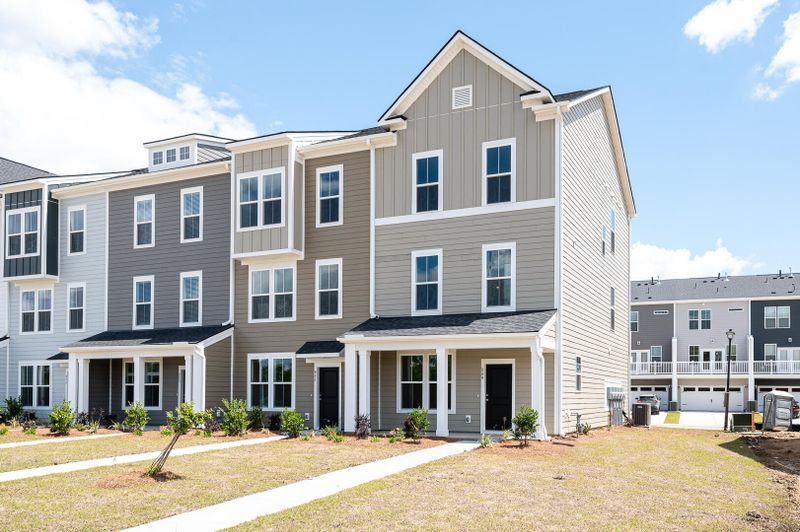 803 Recess Pointe Dr #54, Moncks Corner, SC 29461