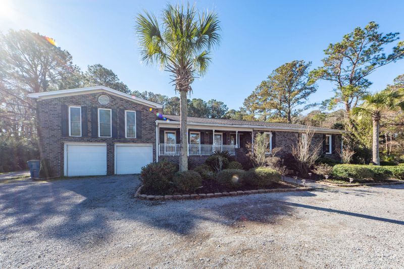 1081 Saint Thomas Island Dr, Charleston, SC 29492
