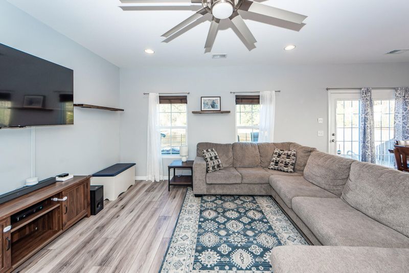 249 Pavilion St, Summerville, SC 29483