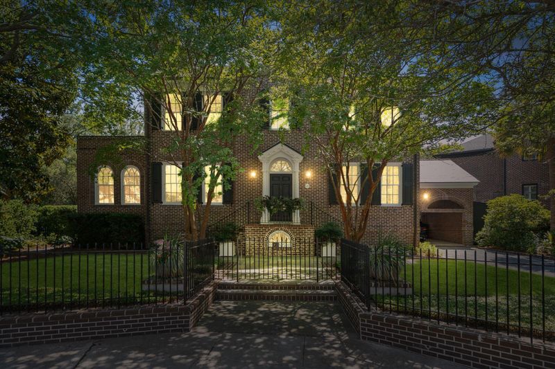 149 S Battery St, Charleston, SC 29401
