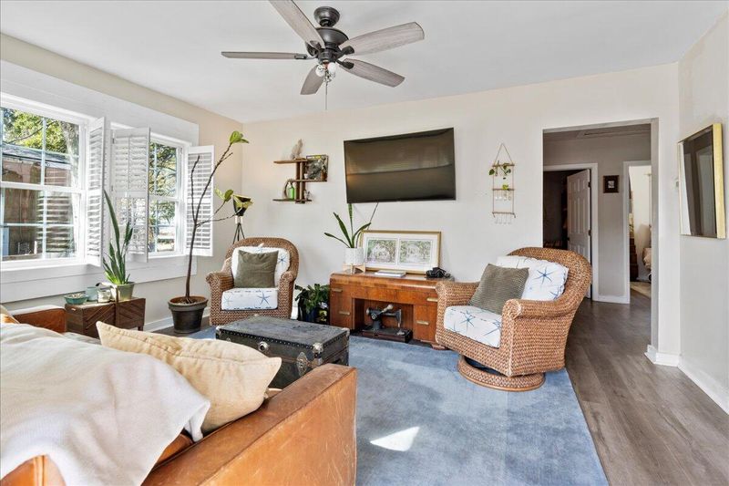 2933 Alabama Dr, North Charleston, SC 29405