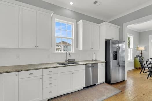 1617 Bowsprit Ct, Mount Pleasant, SC 29466