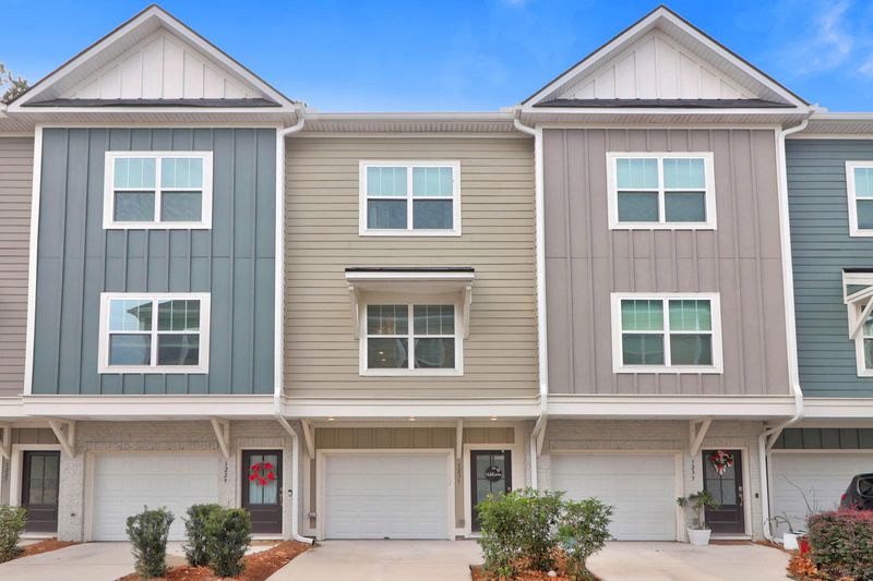1231 Allusion Ln, Mount Pleasant, SC 29466