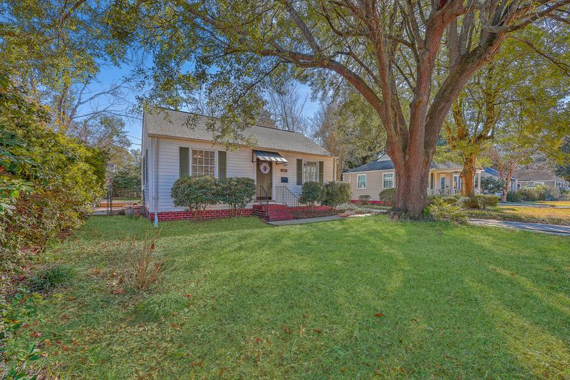 4714 Brookside Dr, North Charleston, SC 29405