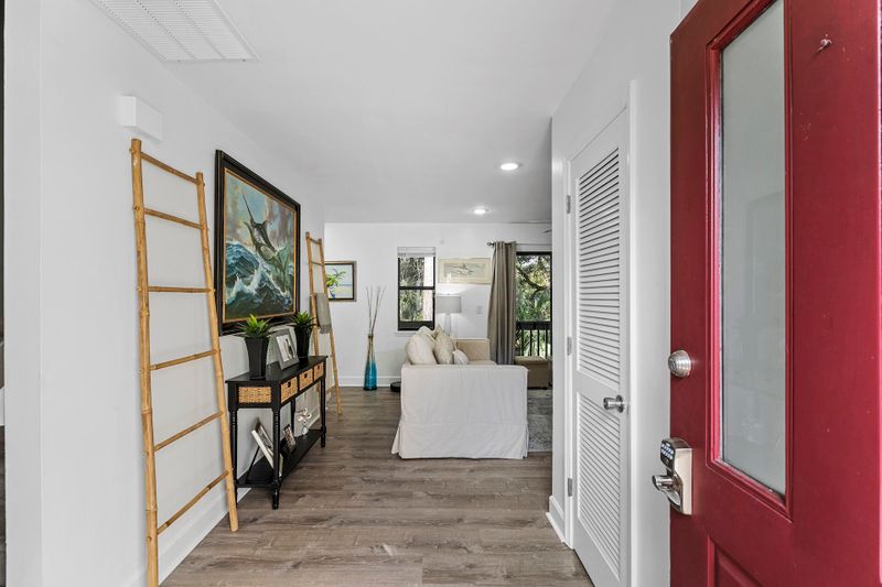 1031 Marsh Court Ln, Mount Pleasant, SC 29464
