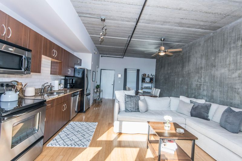 1 Cool Blow St #348, Charleston, SC 29403