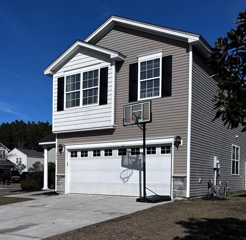 356 Peters Creek Dr, Summerville, SC 29486