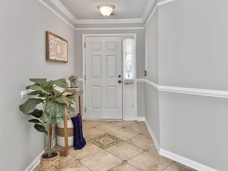 7879 Long Shadow Ln, North Charleston, SC 29406