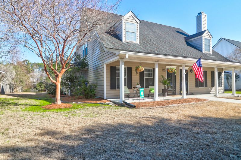 2173 Kings Gate Ln, Mount Pleasant, SC 29466