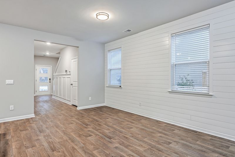343 Lake Ridge Blvd, Summerville, SC 29483