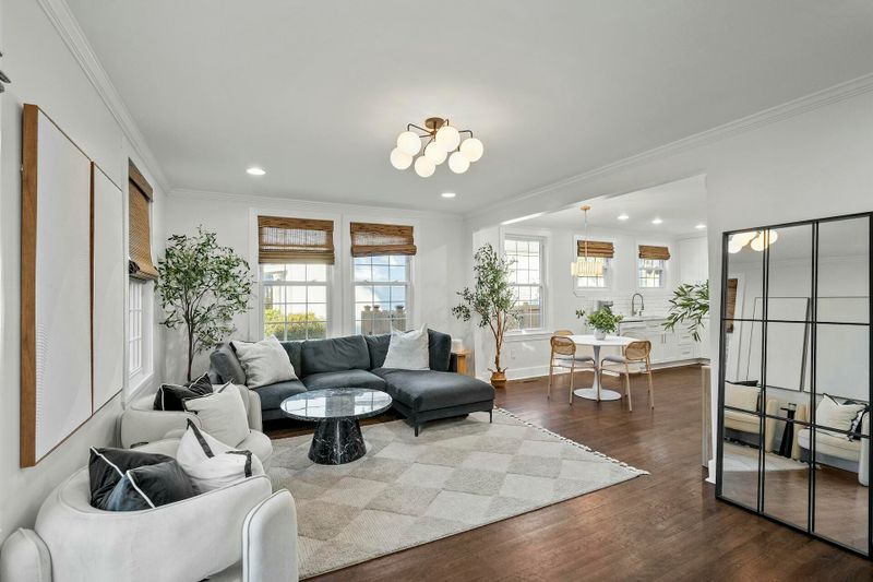 4 Hester St, Charleston, SC 29403