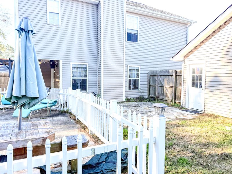207 Moon Dance Ln, Summerville, SC 29483