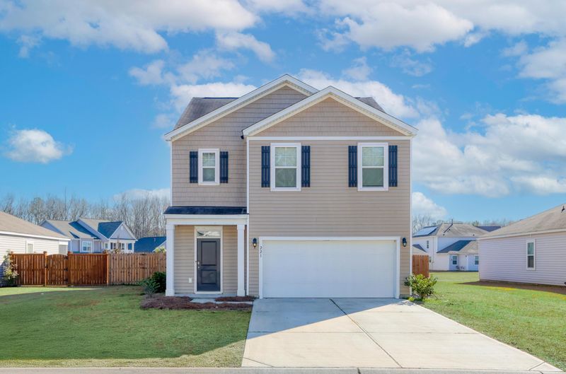 221 Goshen Rd, Moncks Corner, SC 29461