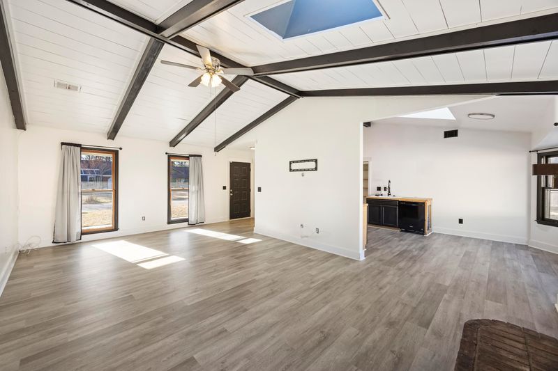 504 Temple Rd, Ladson, SC 29456