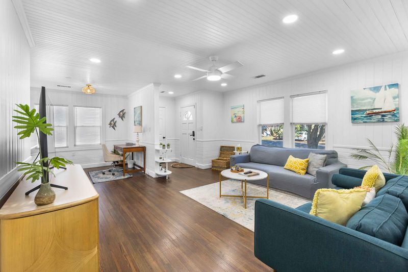 1132 Carter Ave, Mount Pleasant, SC 29464
