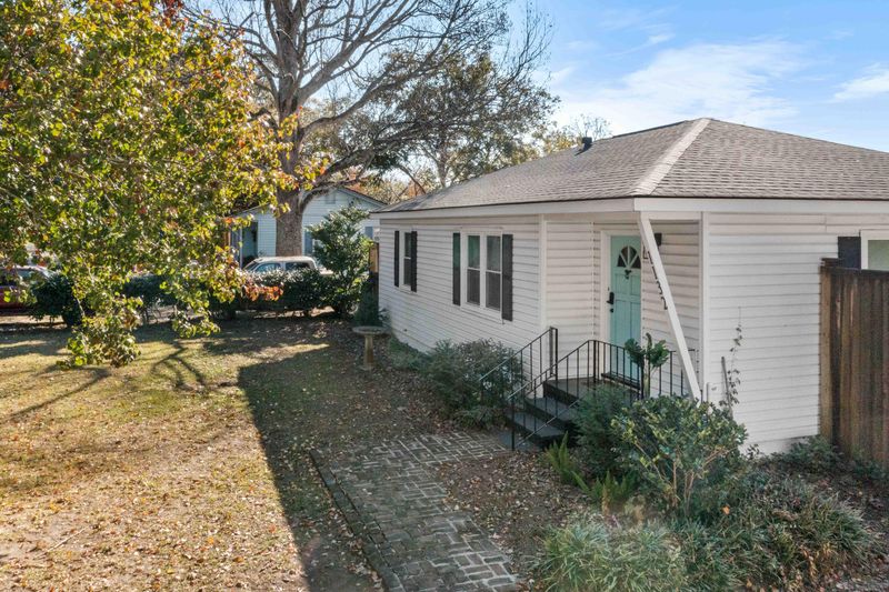 1132 Carter Ave, Mount Pleasant, SC 29464