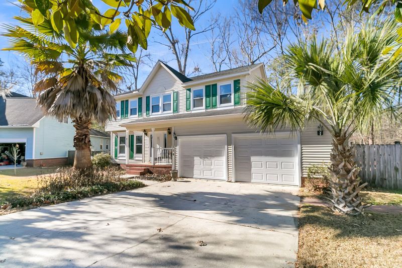 174 Winding Rock Rd, Goose Creek, SC 29445