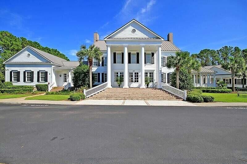2024 Amenity Park Dr, Mount Pleasant, SC 29466